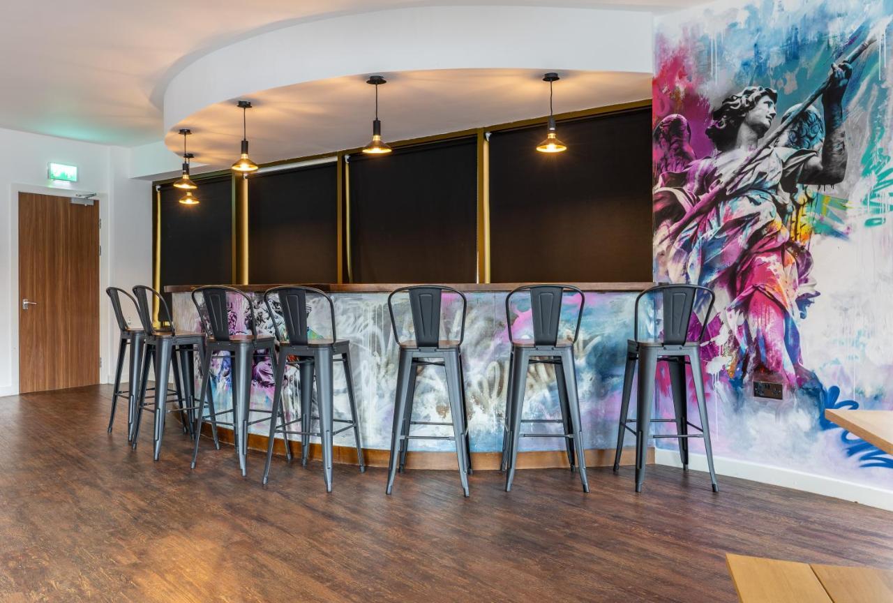 The Bling Hotel By Ustay Aparthotels Liverpool Exterior foto